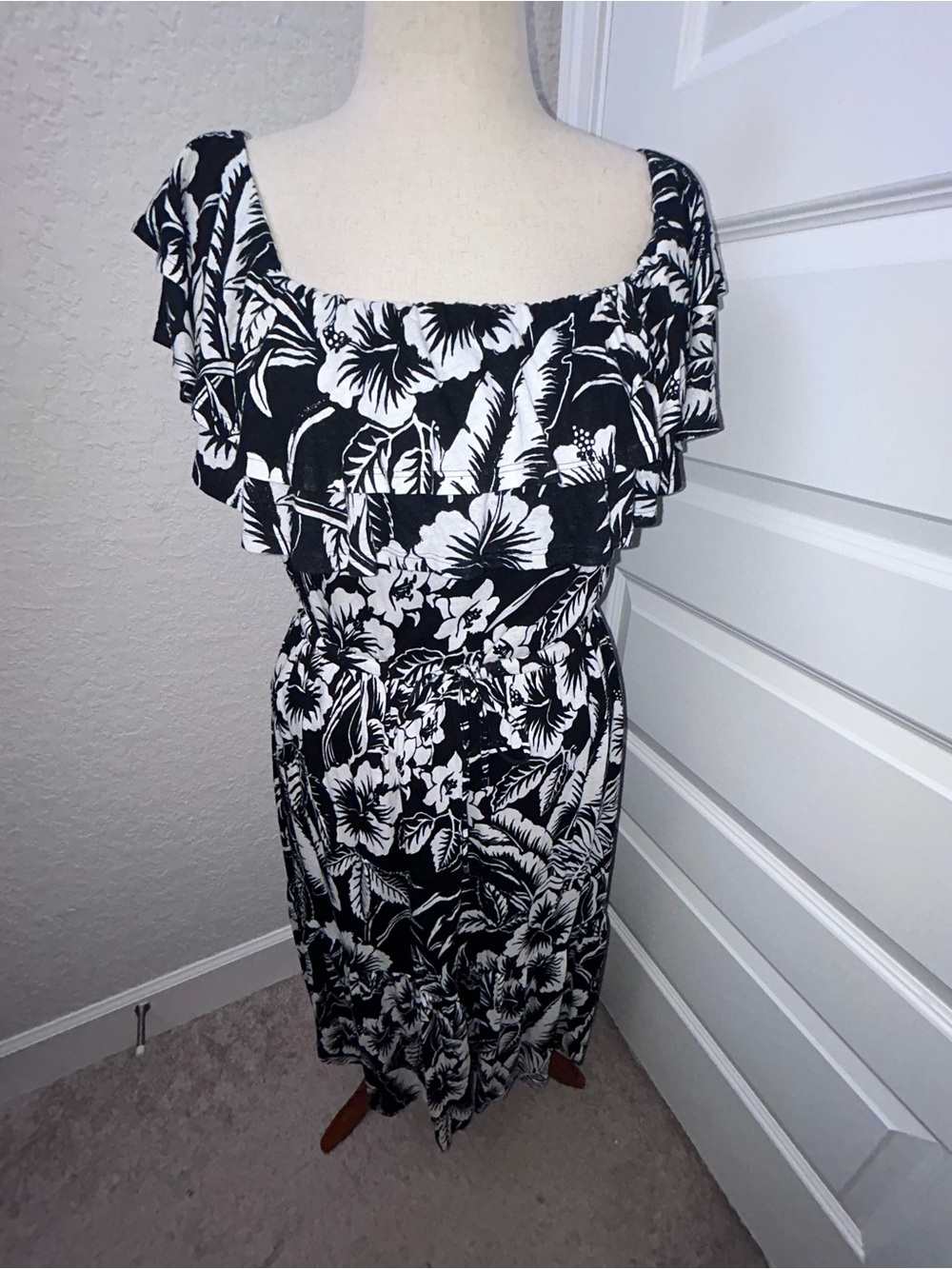 Lauren Ralph Lauren Floral Print Ruffle Midi Maxi Dress